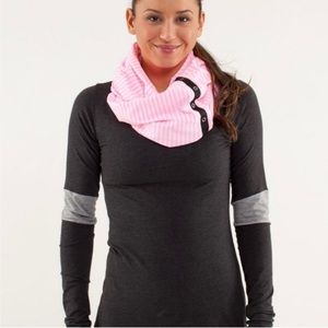 Lululemon Vinyasa Scarf
